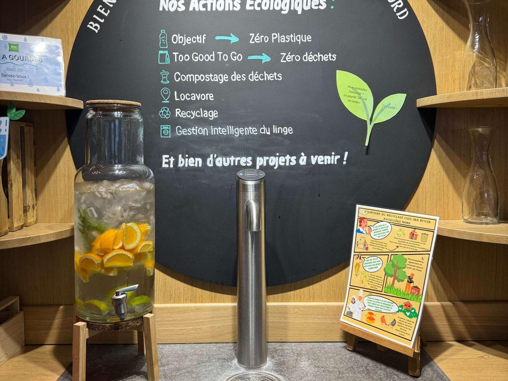 Ibis Styles Angouleme Nord - Hotel Restaurant Champniers  Bagian luar foto