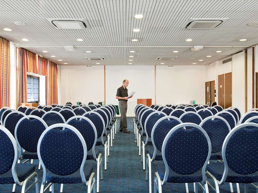 Ibis Styles Angouleme Nord - Hotel Restaurant Champniers  Bisnis foto